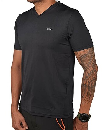 Gokyo Hiking V Neck T Shirt - Black