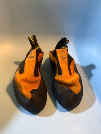 LA Sportiva COBRA Climbing Shoes Orange